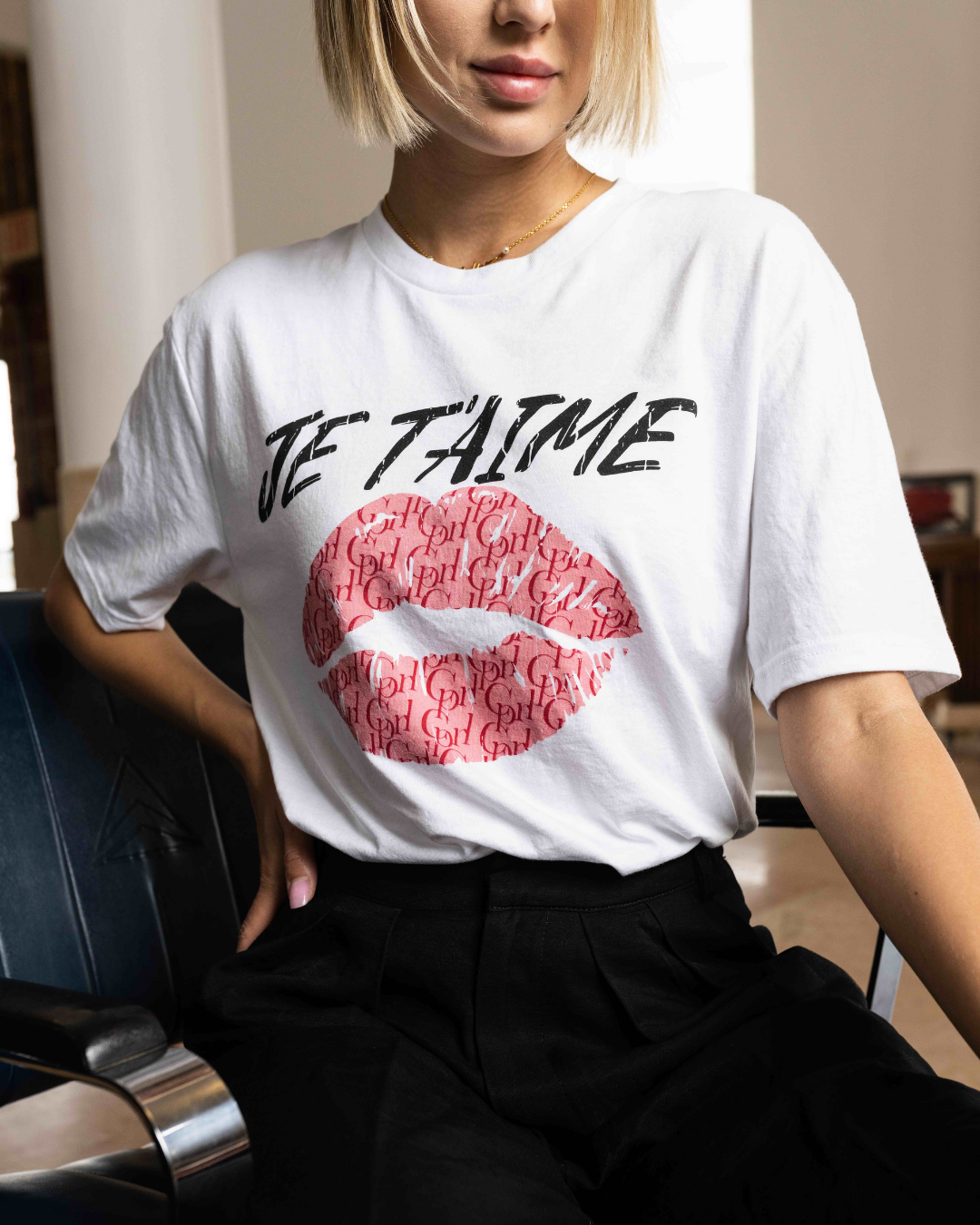 Lips Tee – Caprielle
